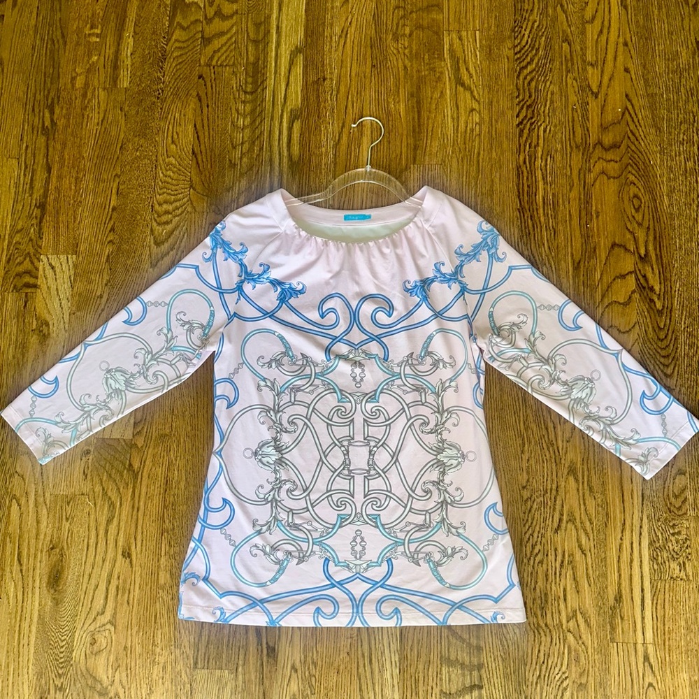 Beautiful light pink & blue J McLaughlin top, size M